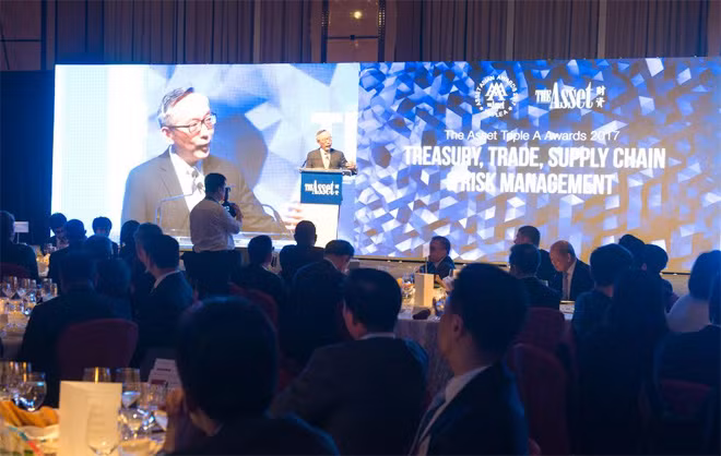 Toàn cảnh buổi lễ trao giải The Asset 2017.