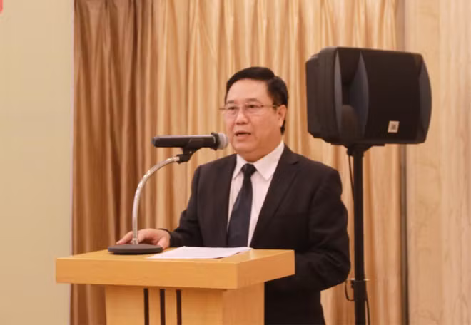 Trung tướng Nguyễn Ngọc Anh phát biểu khai mạc lớp tập huấn. Trung tướng Nguyễn Ngọc Anh phát biểu khai mạc lớp tập huấn.