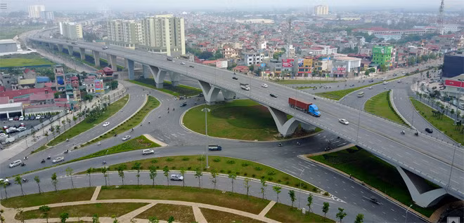 Dự án có hạng mục chính là cầu vượt qua vòng xuyến gồm 6 làn xe theo hướng đường Nguyễn Văn Linh - đường 5 kéo dài, tổng chiều dài hơn 800 m, vận tốc thiết kế 80km/h.