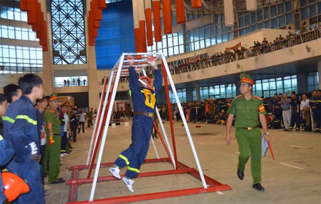 Các VĐV tham gia thi đấu tại Hội thi.