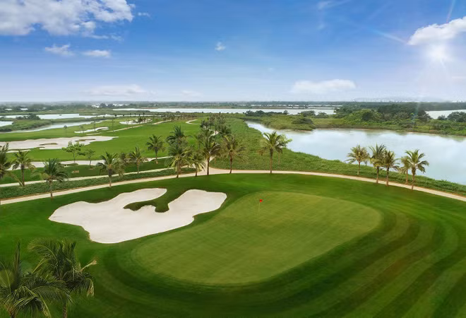 Vingroup đưa vào hoạt động sân golf lớn nhất trong hệ thống sân golf trên đảo của tập đoàn – Vinpearl Golf Hải Phòng.