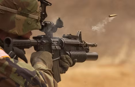 "Siêu" súng M4A1. "Siêu" súng M4A1.