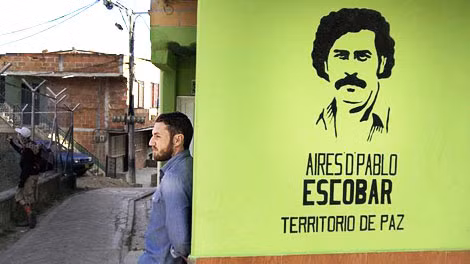 Hàng tỷ USD của Pablo Escobar được chôn vùi, nhưng CIA tin rằng họ biết nó ở đâu. Hàng tỷ USD của Pablo Escobar được chôn vùi, nhưng CIA tin rằng họ biết nó ở đâu.