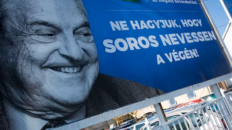 Poster chống tỉ phú George Soros tại Hungary.