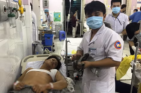 Anh Đức bị thương trong một lần bắt trộm.