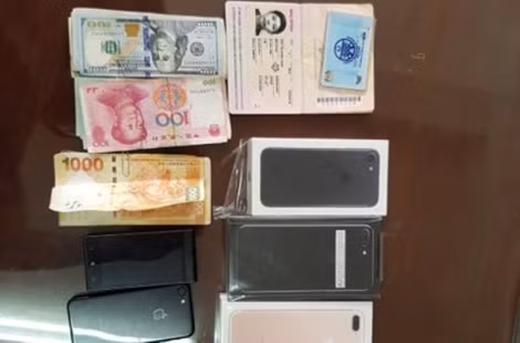 Một số tang vật thu được trong các vụ trộm cắp của Koh Yik Siang John.