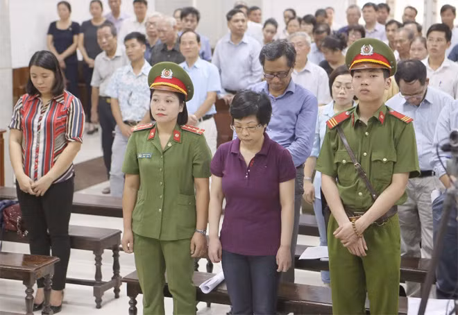 Châu Thị Thu Nga và đồng phạm.