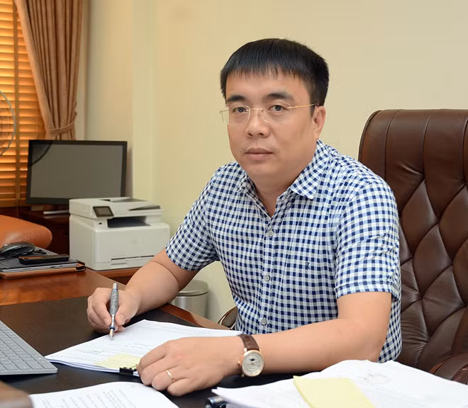 Ông Trần Tú Khánh.