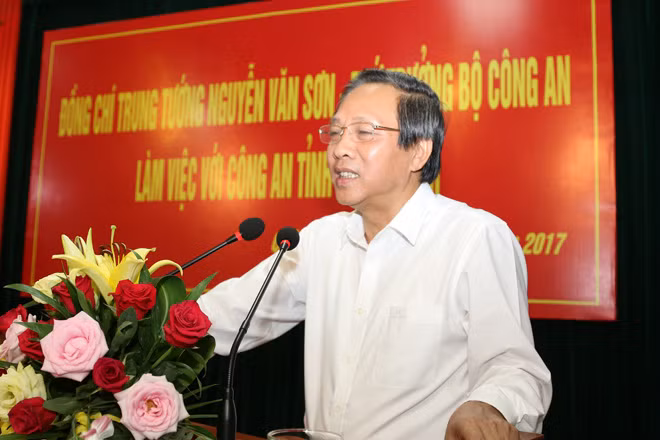 Đồng chí Hoàng Đăng Quang phát biểu tại Hội nghị.