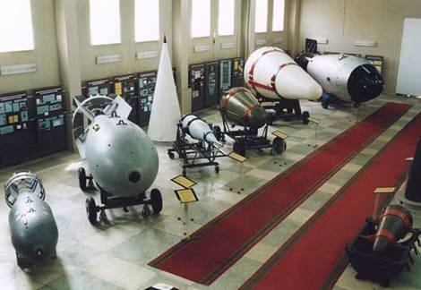 Những vũ khí hạt nhân tiêu biểu được chế tạo tại Arzamas-16. Ảnh: Military Today. Những vũ khí hạt nhân tiêu biểu được chế tạo tại Arzamas-16. Ảnh: Military Today.