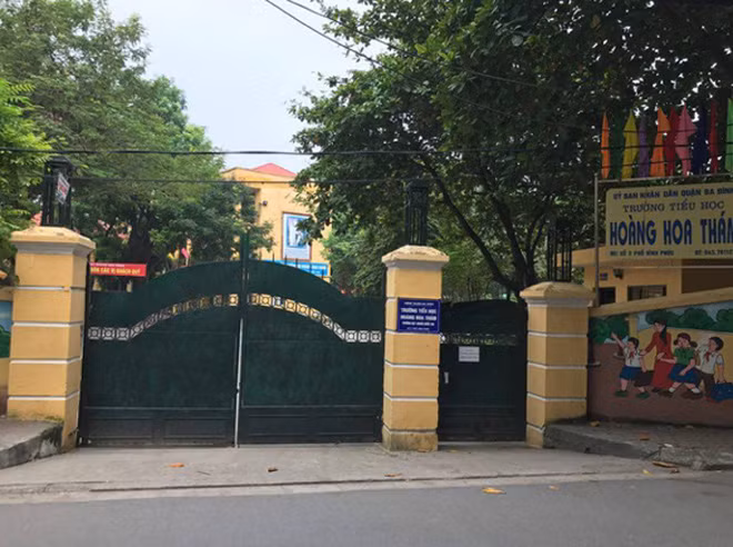Trường Tiểu học Hoàng Hoa Thám, nơi xảy ra vụ việc.