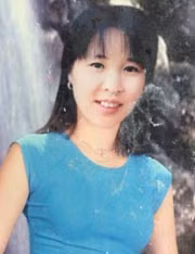 Ban Thị Hoạt trước khi bị lừa bán sang TQ.