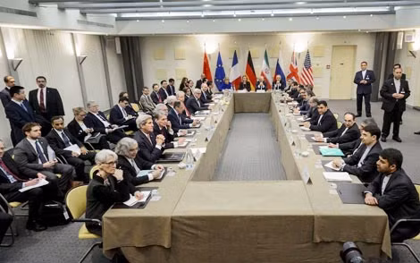 Cuộc đàm phán giữa Iran và P5+1 tại Lausanne, Thụy Sĩ. Ảnh: Reuters. Cuộc đàm phán giữa Iran và P5+1 tại Lausanne, Thụy Sĩ. Ảnh: Reuters.