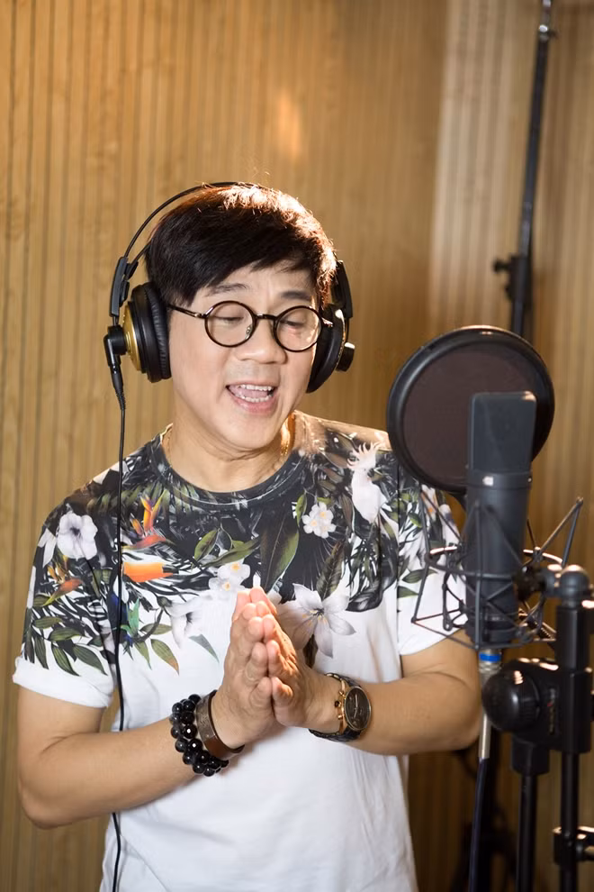 Bận rộn nhiều chương trình nhưng nghệ sĩ ưu tú Thành Lộc vẫn dành thời gian cho chiến dịch