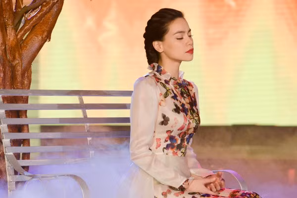 Nữ ca sĩ Hồ Ngọc Hà được đề cử tại 3 hạng mục giải thưởng Âm nhạc Cống hiến 2017