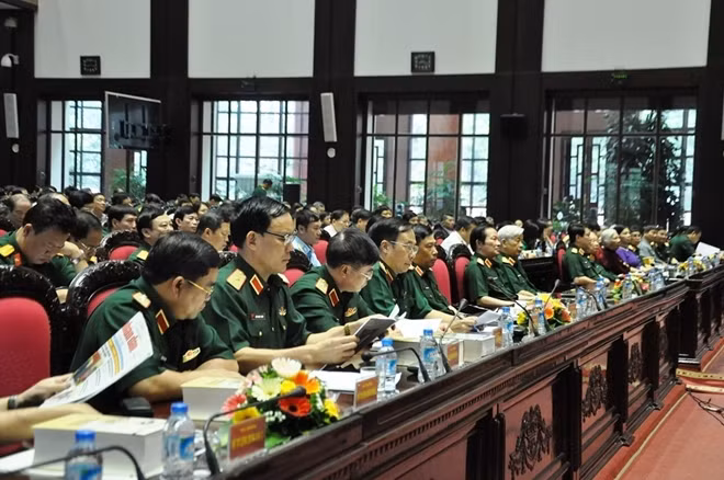 Đại biểu dự hội thảo