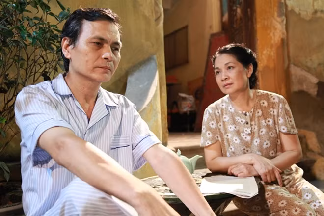 Hà Nội cũ kỹ trong "Giao mùa"