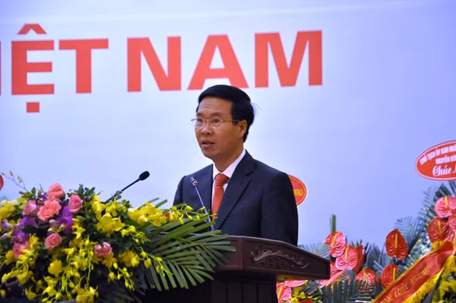 Đồng chí Võ Văn Thưởng phát biểu tại buổi lễ