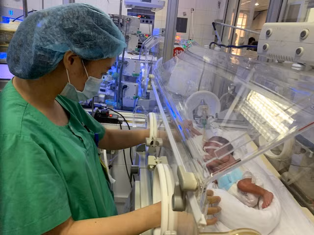 Bé Bình An sau 3 ngày chào đời.
