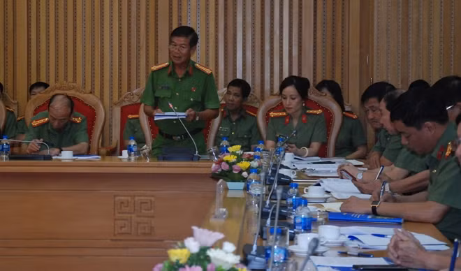Đại diện Công an tỉnh Bình Dương phát biểu tham luận