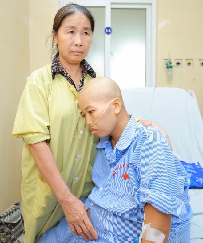 Liên trước lúc mổ