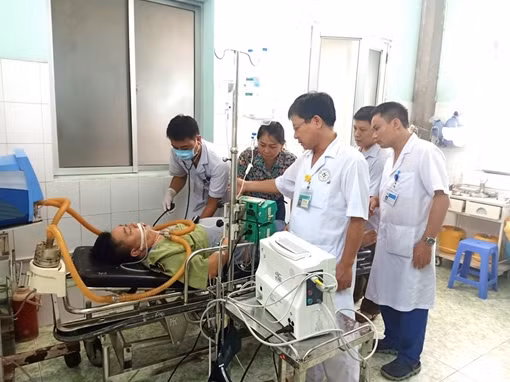 Làm rõ việc bé gái 10 tuổi sau mổ viêm ruột thừa bị hôn mê sâu ảnh 3