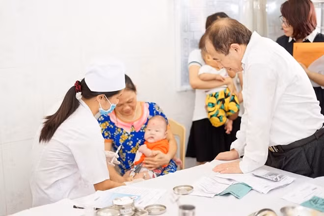 Qua thí điểm, vaccine 5 trong 1 do SII sản xuất không ghi nhận trường hợp tai biến nào