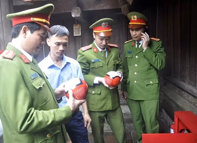 Kiểm tra thiết bị chữa cháy rừng