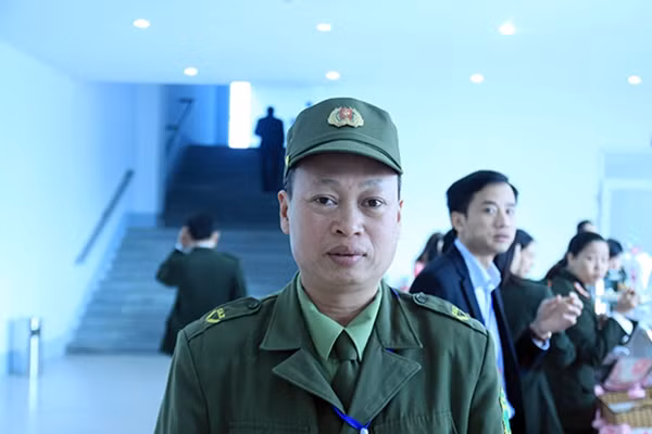 Anh Đào Văn Sỹ, Trưởng Công an xã Thủ Sĩ, huyện Tiên Lữ, tỉnh Hưng Yên.