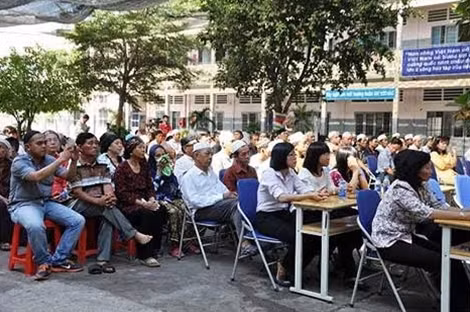 Cộng đồng người Chăm đã đến từ rất sớm đón đồng chí Trương Hòa Bình.