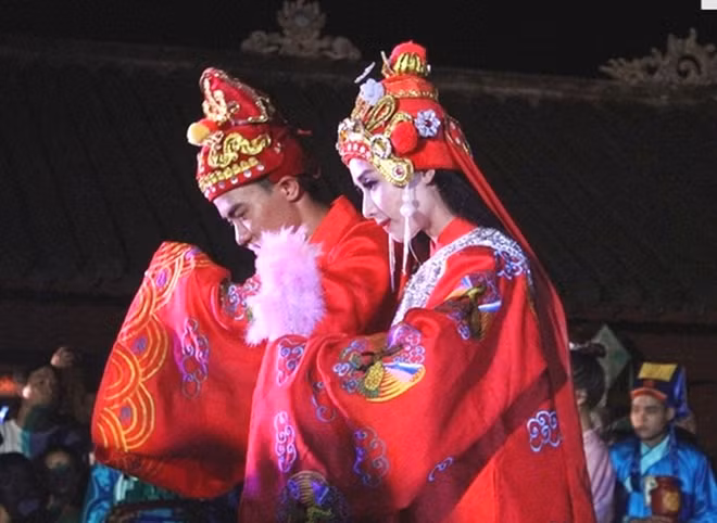 Để 'môn đăng hộ đối', vua Nguyễn đặt ra nhiều tiêu chí chọn phò mã như thông minh, có ngoại hình ưa nhìn và không bị tàn tật. Đặc biệt, phò mã phải là con, cháu hoặc chắt các công thần từ nhị phẩm trở lên. Hôn lễ sẽ được cử hành tại cung Trường Sanh .
