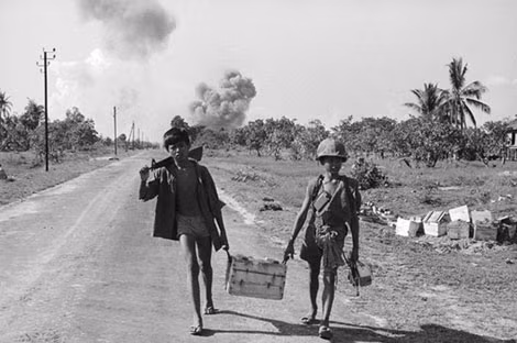 Lính Lon Non có những đứa trẻ chỉ mới 13 tuổi.