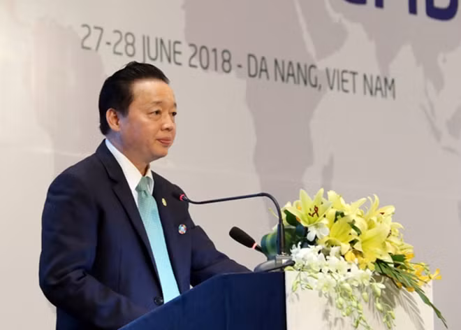 Bộ Trưởng Bộ Tài nguyên và Môi trường Trần Hồng Hà phát biểu bế mạc Kỳ họp