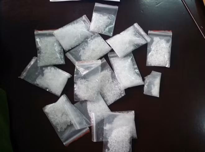 Số ma tuý đá Quảng vừa mua của một đối tượng khác
