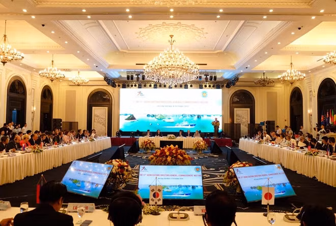 Toàn cảnh hội nghị.