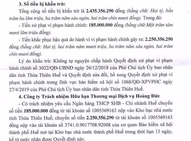 Quyết định của UBND tỉnh Thừa Thiên- Huế về việc cưỡng chế khấu trừ tiền từ tài khoản của Công ty Hoàng Đức với tổng số tiền hơn 2,4 tỷ đồng.