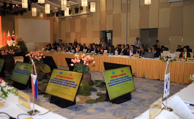Đại biểu là quan chức cấp cao của 10 nước ASEAN tham dự Hội nghị.