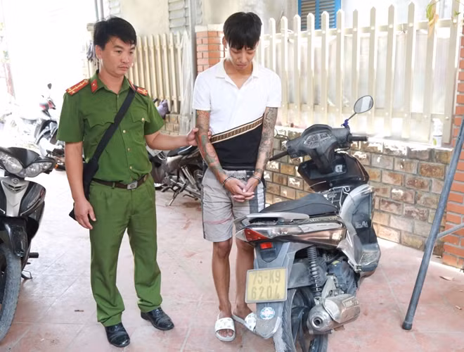 Ngoài hoạt động cho vay nặng lãi, băng nhóm của Nguyễn Đắc Hải Anh còn thực hiện trộm cắp tài sản.