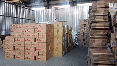Số lượng bột ngọt hơn 100 tấn bị niêm phong chờ xử lý.