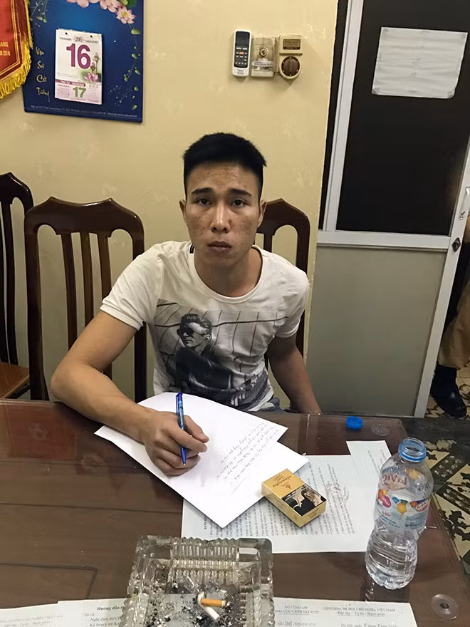 Đối tượng tại cơ quan Công an.