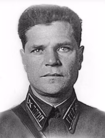 Đại tá tùy viên quân sự Ilia Saraev.