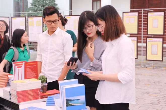 Những điều khoản về quyền sở hữu trong dự thảo luật giáo dục sửa đổi đang khiến các trường tư thục hoang mang, lo lắng.
