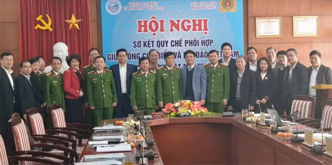 Các đại biểu tại Hội nghị.