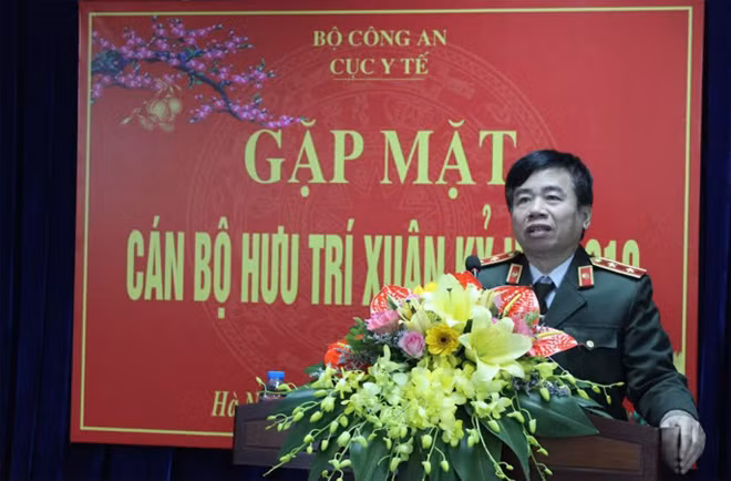 Trung tướng, GS.TS Phạm Quang Cử, Cục trưởng Cục Y tế phát biểu tại buổi gặp mặt. Trung tướng, GS.TS Phạm Quang Cử, Cục trưởng Cục Y tế phát biểu tại buổi gặp mặt.