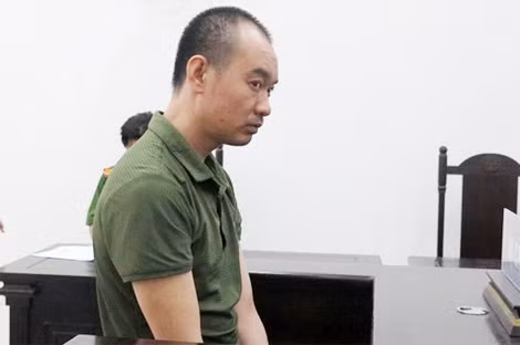 Bị cáo Tiến tại phiên xử. Bị cáo Tiến tại phiên xử.