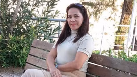Santie nói rằng trải nghiệm của cô không phải là bất thường, rất nhiều cô gái có những trải nghiệm này.