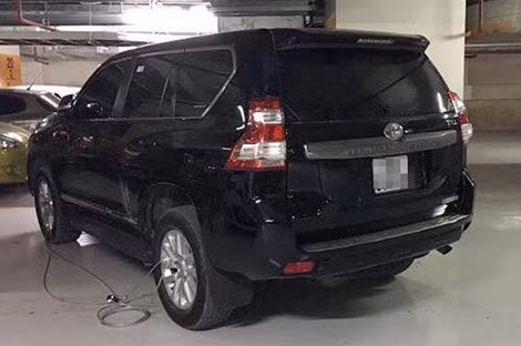 Chiếc Toyota Prado được chủ xe trình báo bị mất trộm. Chiếc Toyota Prado được chủ xe trình báo bị mất trộm.