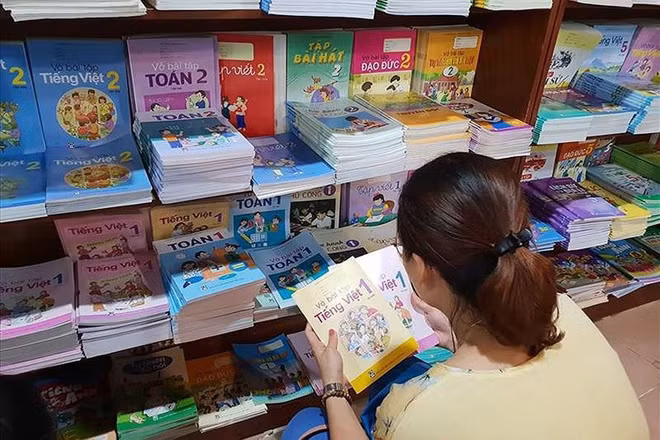 Làm thế nào để lựa chọn được những bộ SGK mới có chất lượng tốt đang là mối quan tâm của toàn xã hội.