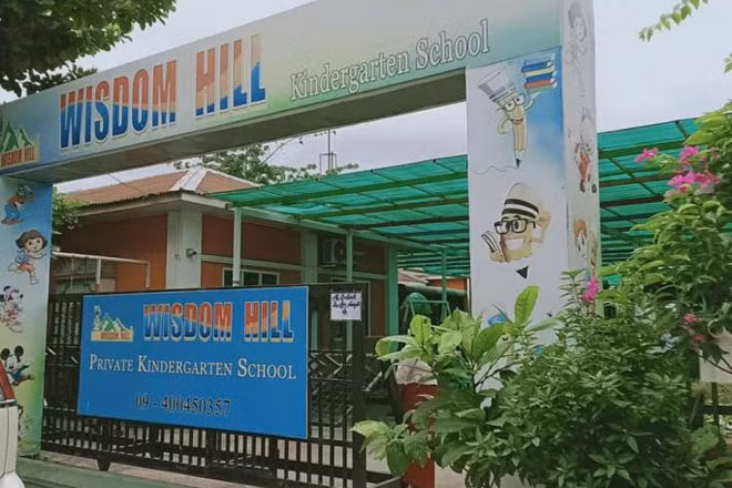 Trường mẫu giáo tư thục Wisdom Hill đã bị đóng cửa.