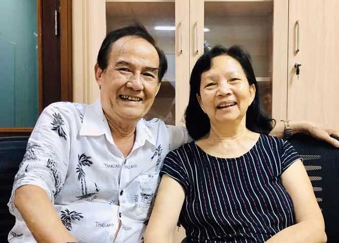 Vợ chồng nghệ sĩ ưu tú Phó Anh Nghiêm. Vợ chồng nghệ sĩ ưu tú Phó Anh Nghiêm.
